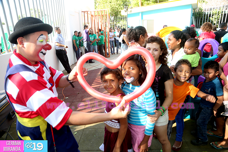 Inauguran restauraci&oacute;n del parque Los Leones en Managua